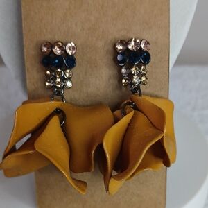 Women’s Mustard Flower Drop Earrings with Multi-Stone Studs